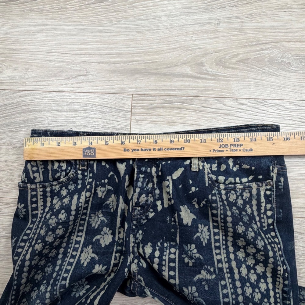 Free People Mantra Bali Indigo Print Flare Jeans Floral Dark Wash 29 Festival - Picture 5 of 10